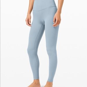 Light blue lululemon wonder under leggings 28”